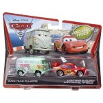 Cars 2 Racer Fillmore et Flash McQueen V2839