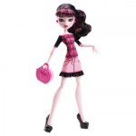 Monster High Goules poupée Draculaura en week end Y0396
